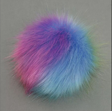 Load image into Gallery viewer, Faux fur pom pom : 10 cm
